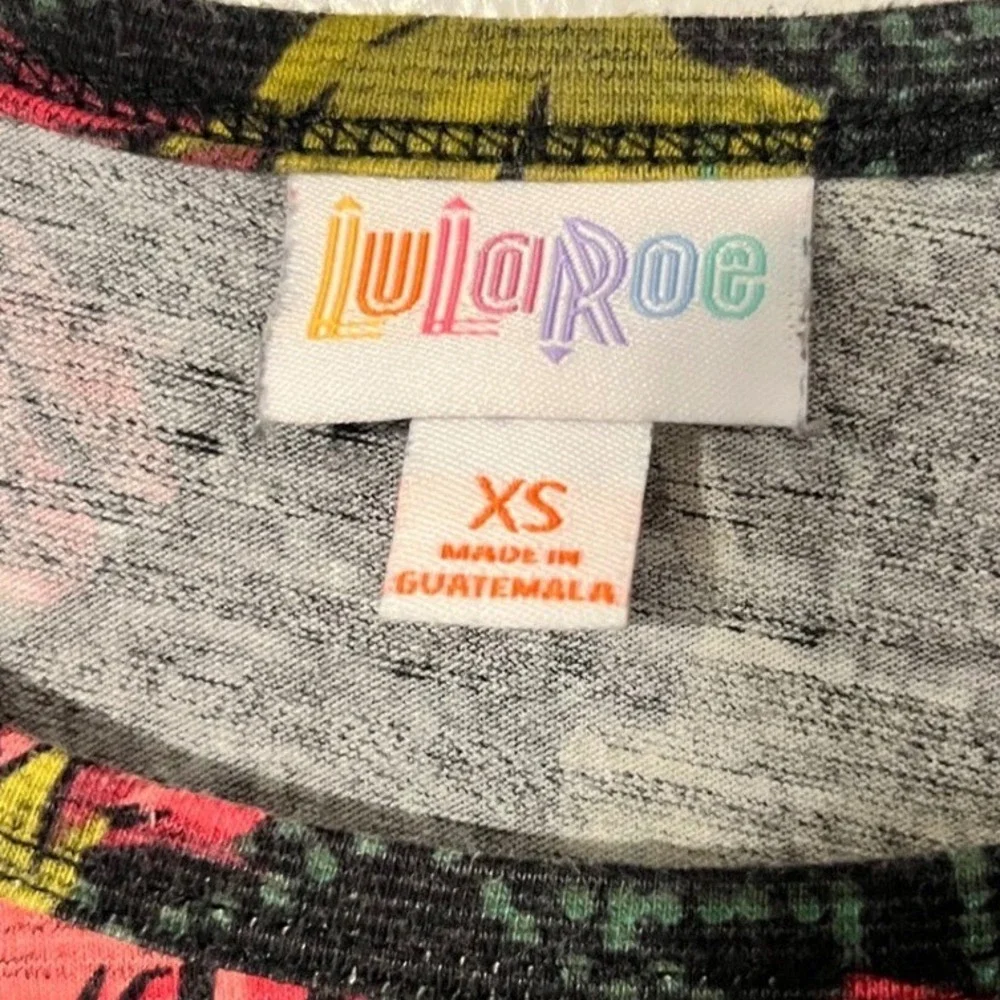LuLaRoe Carly Dress‎ XS Grey Pink Floral Geometric High Low Swing Short Sleeve